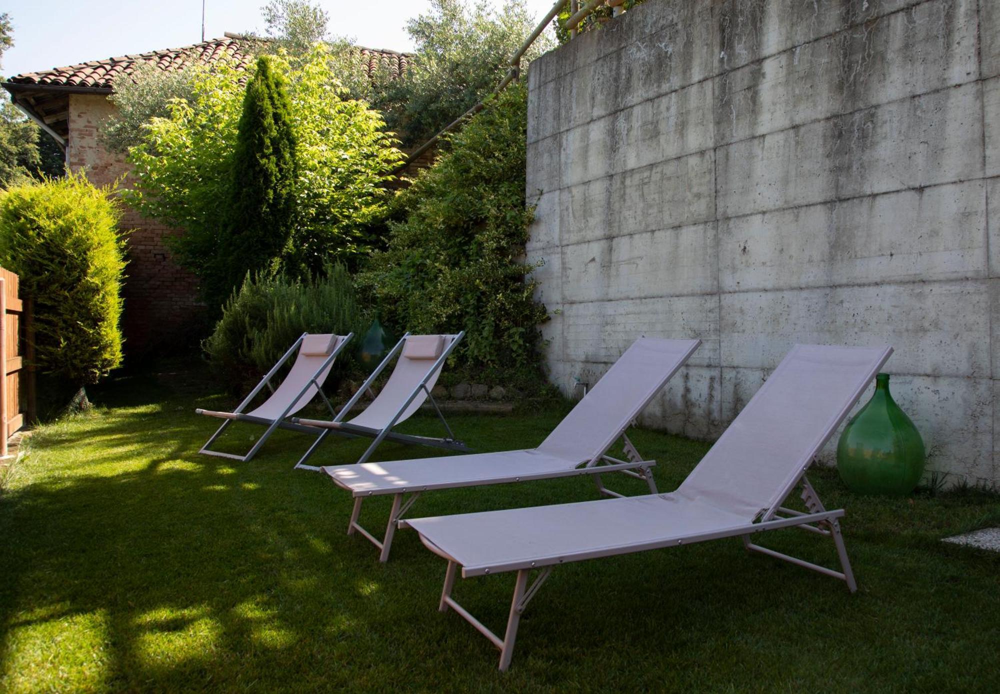Casa Graziella- Appartamenti Vacanze Portacomaro 外观 照片